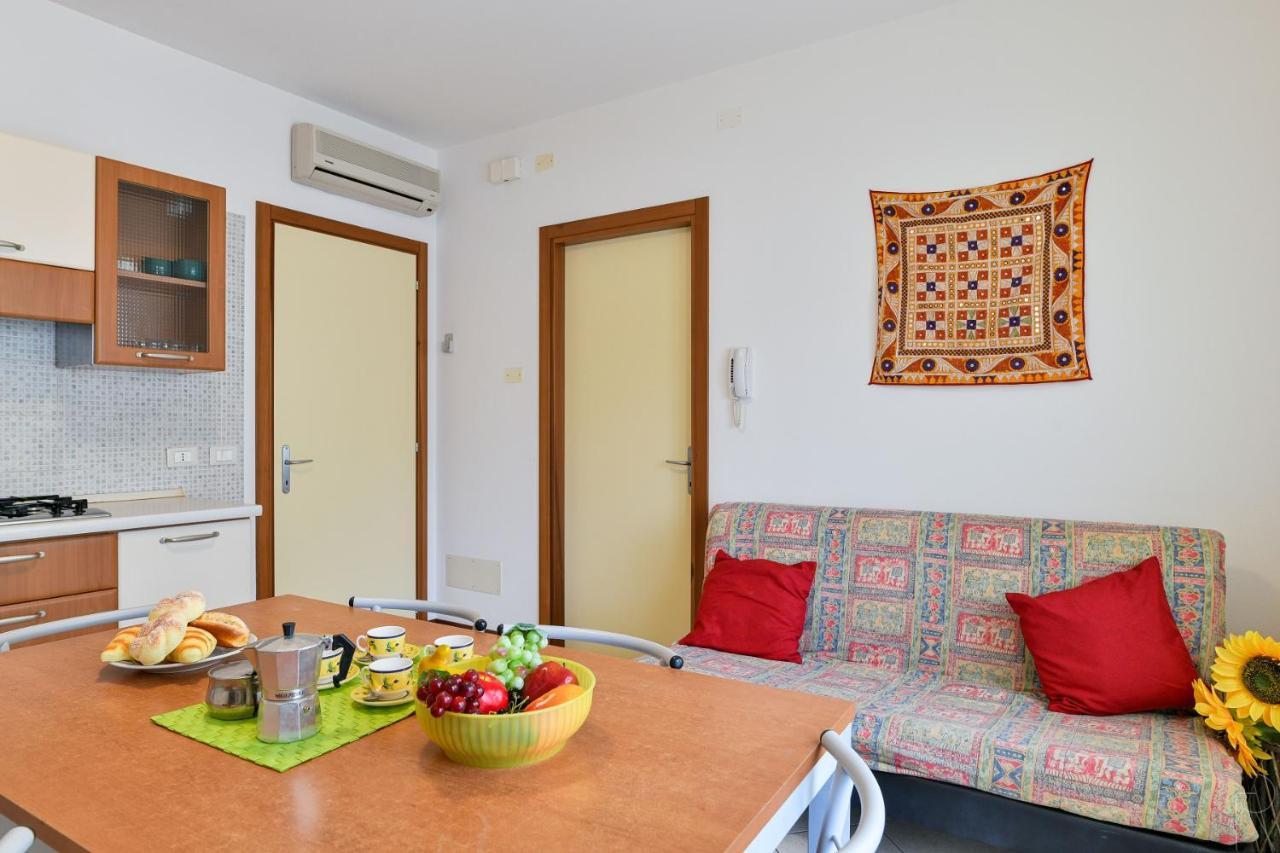 Stella D'Oro Apartamento Caorle Exterior foto