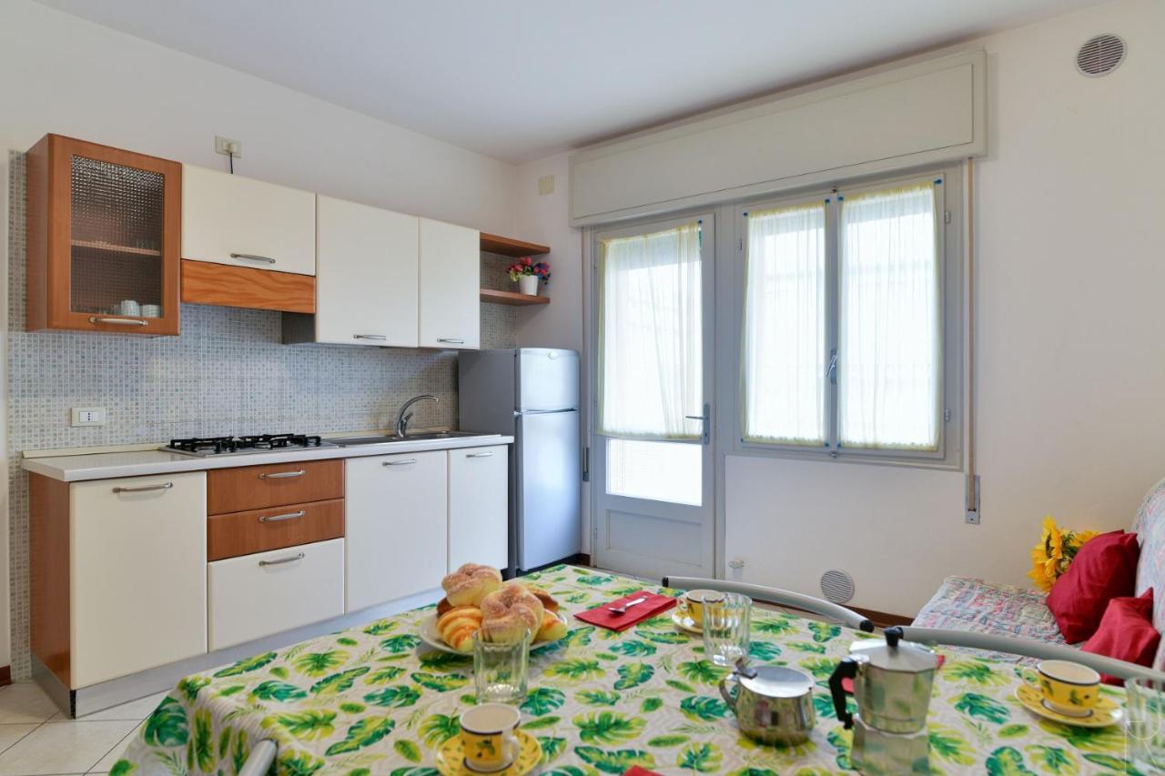 Stella D'Oro Apartamento Caorle Exterior foto